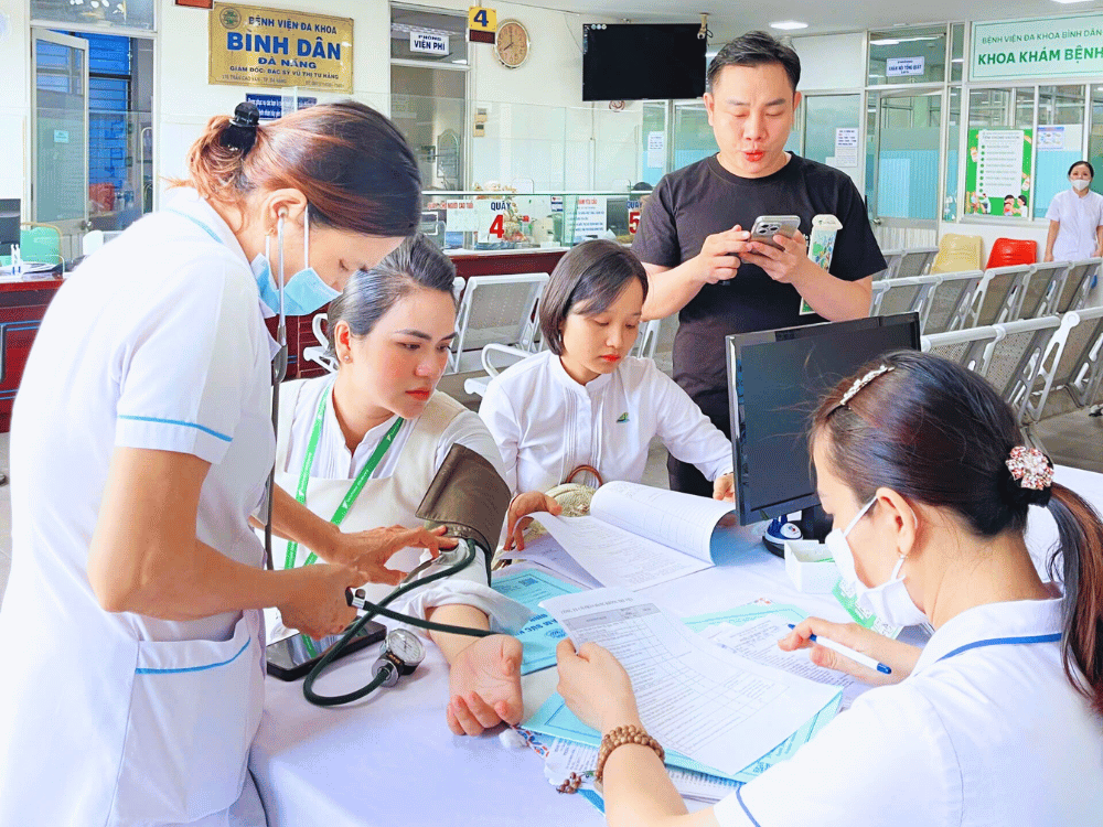 Máy móc và thiết bị