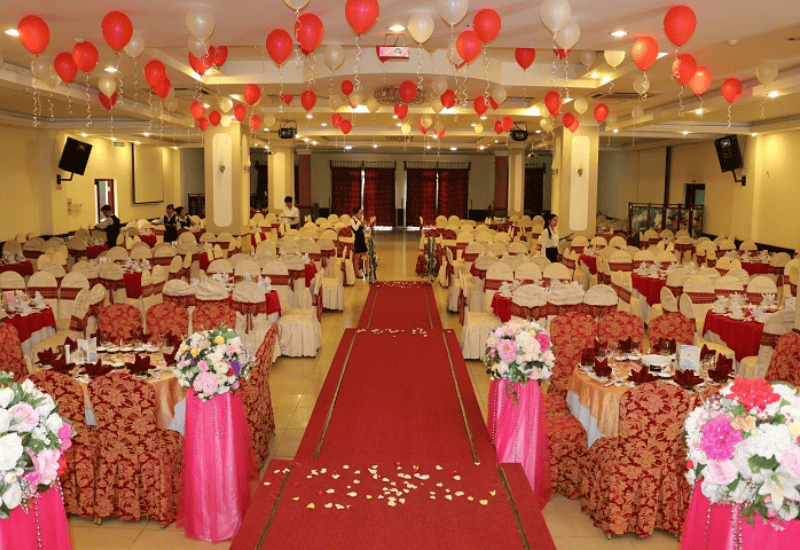 Nhà hàng tiệc cưới