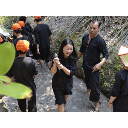 Khu trò chơi dân gian