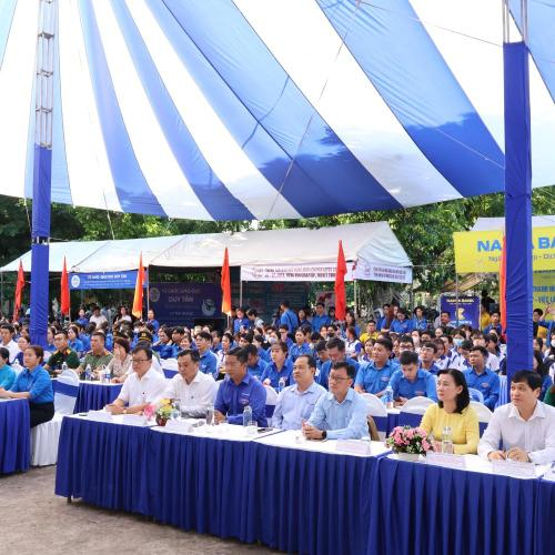 Cần Thơ: Lễ Ra Quân Chiến Dịch Thanh Niên Tình Nguyện Hè Năm 2025
