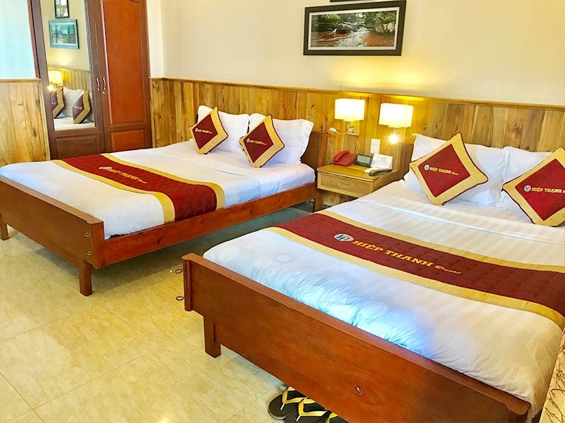 Garden bungalow