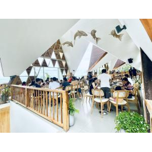 Fly Up Resort Hòn Sơn