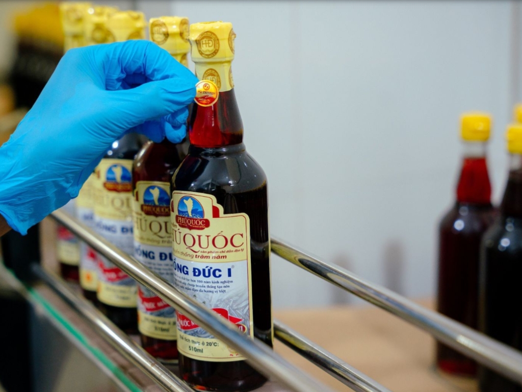 5. Tem nhãn & Bao bì: